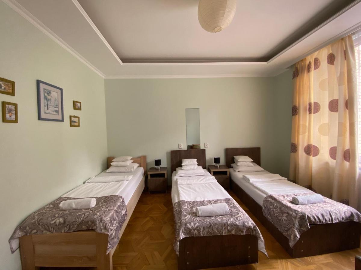 Hotel Aloft House Kutaisi Esterno foto